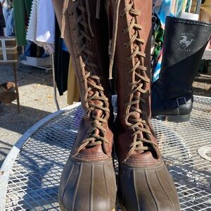 Brown Lace-Up Mens LL Bean hunting boots
